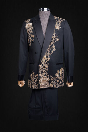 BLACK FASHION SUITBLACK FASHION SUIT