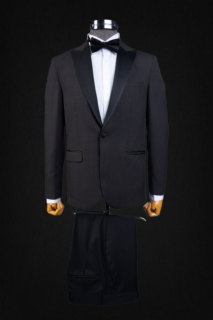 BLACK  TUXEDO SUIT 