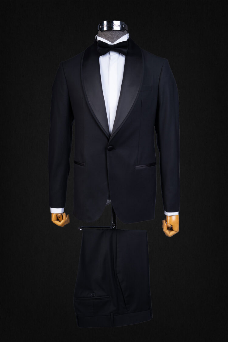 BLACK TUXEDO SUIT