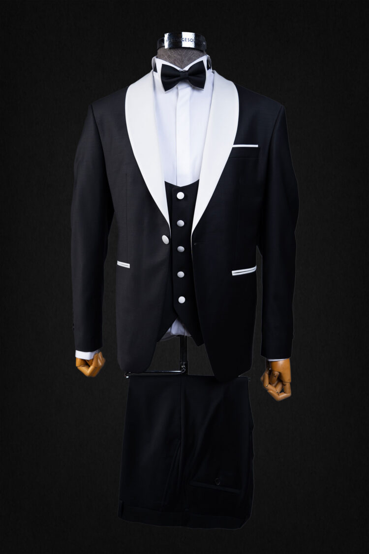 BLACK TUXEDO SUIT