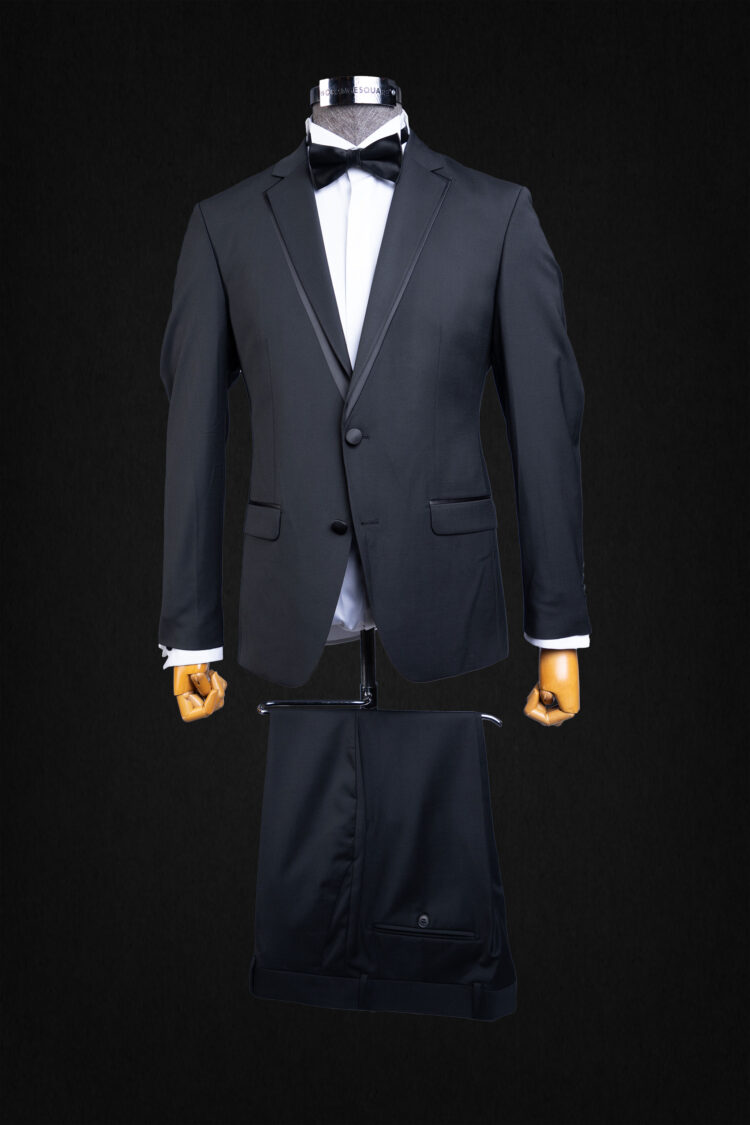 BLACK TUXEDO SUIT