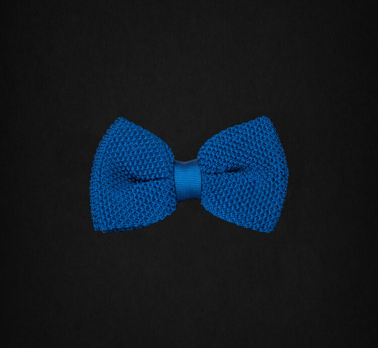 KNITTED BLUE BOWTIE