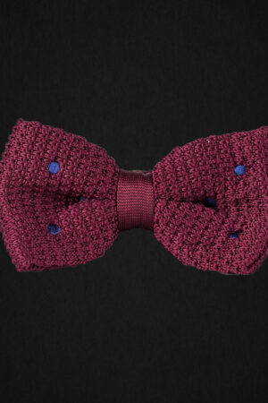 KNITTED BURGUNDY/BLUE DOTTED BOWTIE