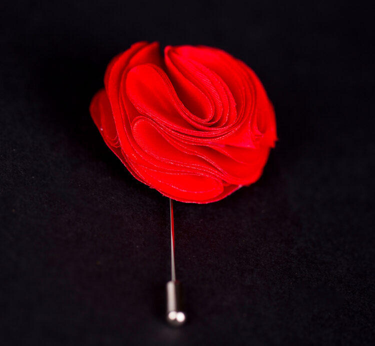 SATIN RED LAPEL FLOWER