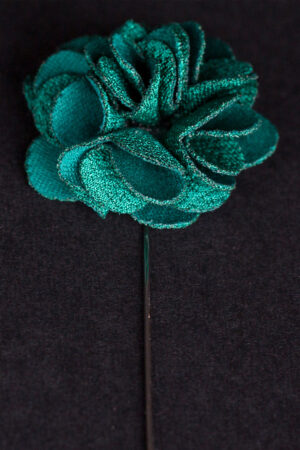 MICROFIBER HUNTER GREEN LAPEL FLOWER