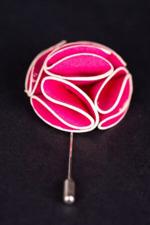 MULTILAYER PINK LAPEL FLOWER