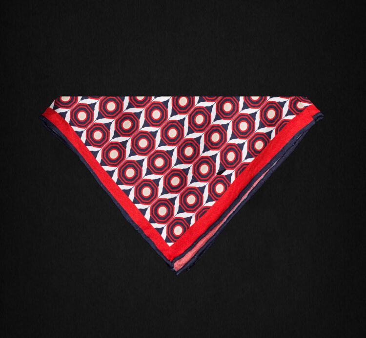 GEOMETRIC WHITE  POCKET SQUARE