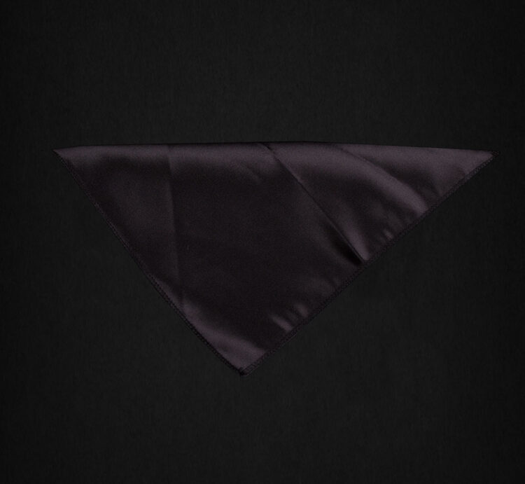 PLAIN BLACK POCKET SQUARE