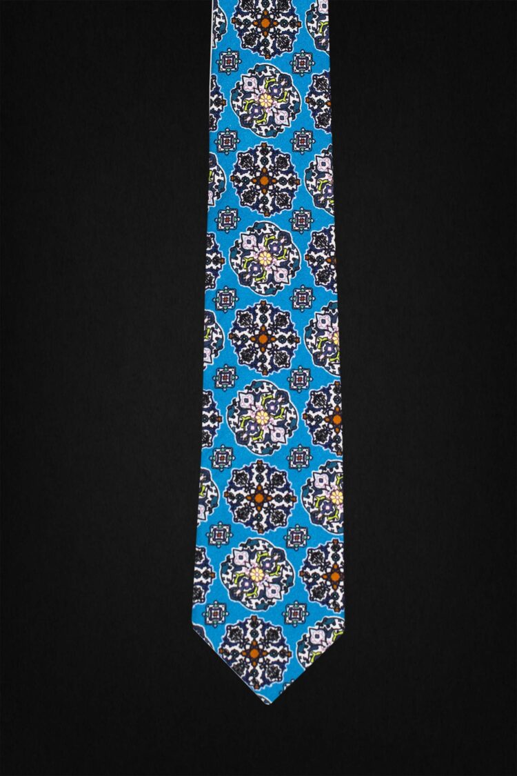 SNOW SHAPED BLUE TIE