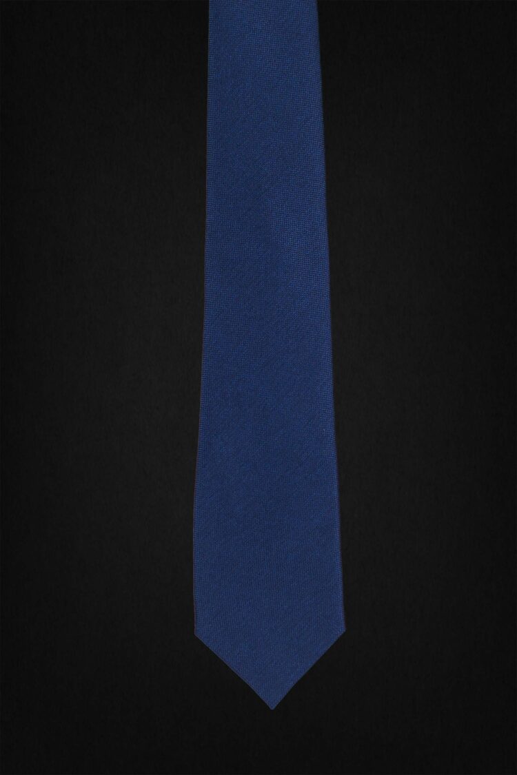 PLAIN DARK BLUE TIE