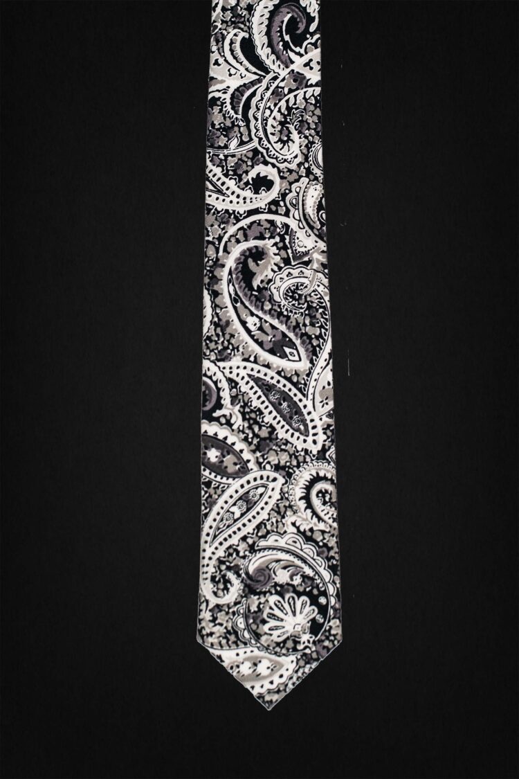 PAISLEY BLACK TIE