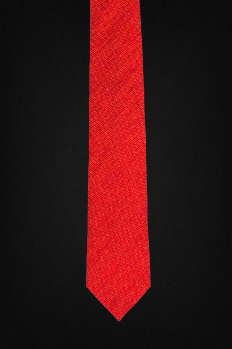 PLAIN RED TIE