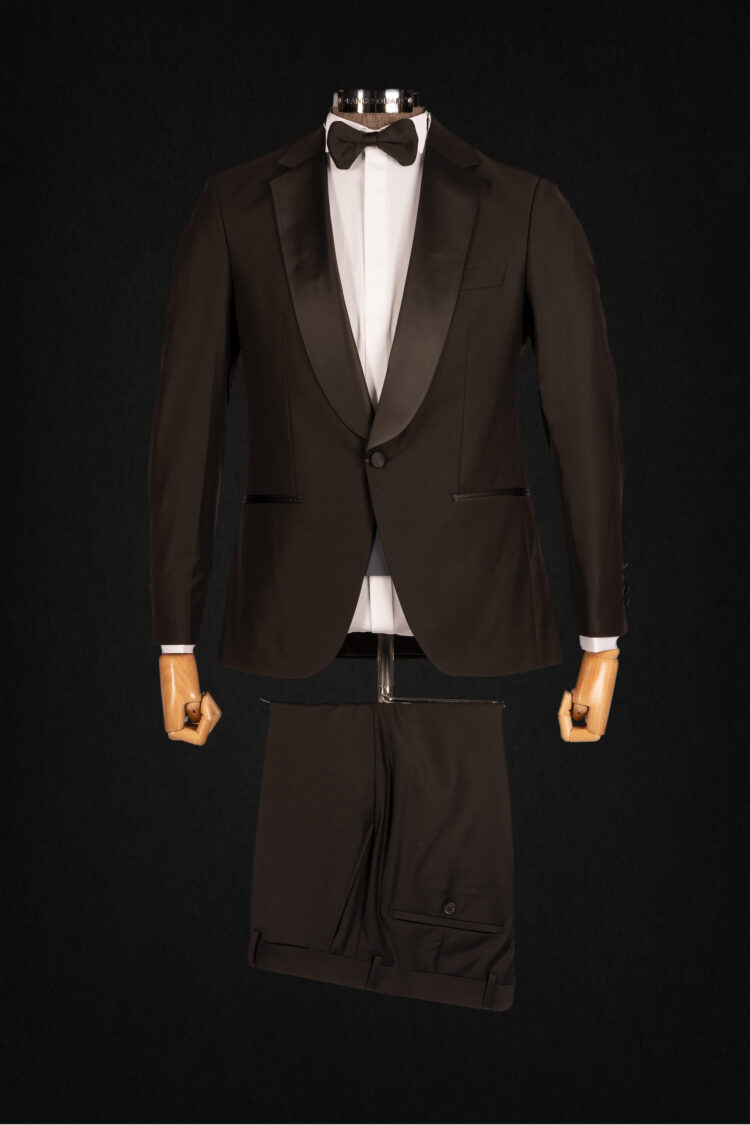 BLACK TUXEDO SUIT 