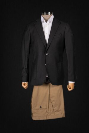 BLACK BLAZER