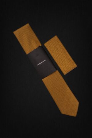 SMALL CHECK CAMEL TIE