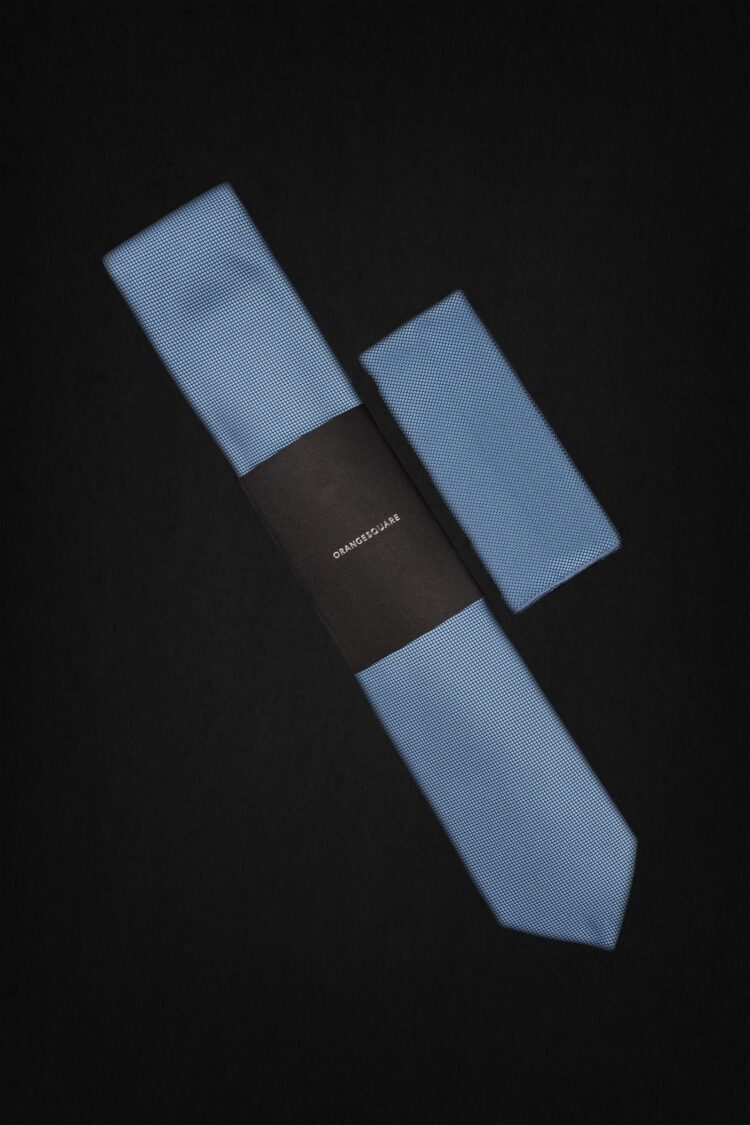 SMALL CHECK LIGHT BLUE TIE