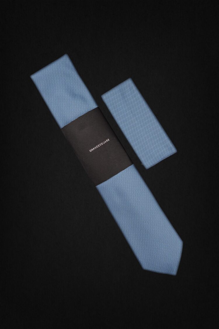 SMALL CHECK LIGHT GRAY TIE