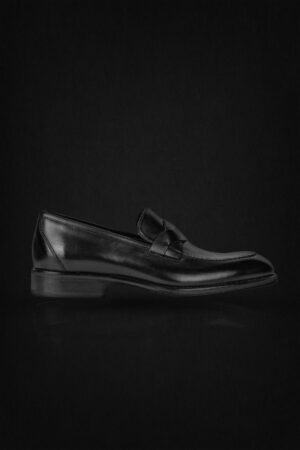 DERBY BLACK PENNY LOAFER