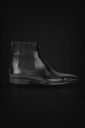 CHELSEA BLACK BOOT