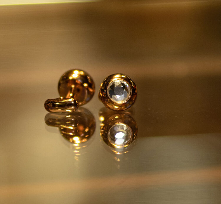 SPHEROID GOLD CUFFLINK