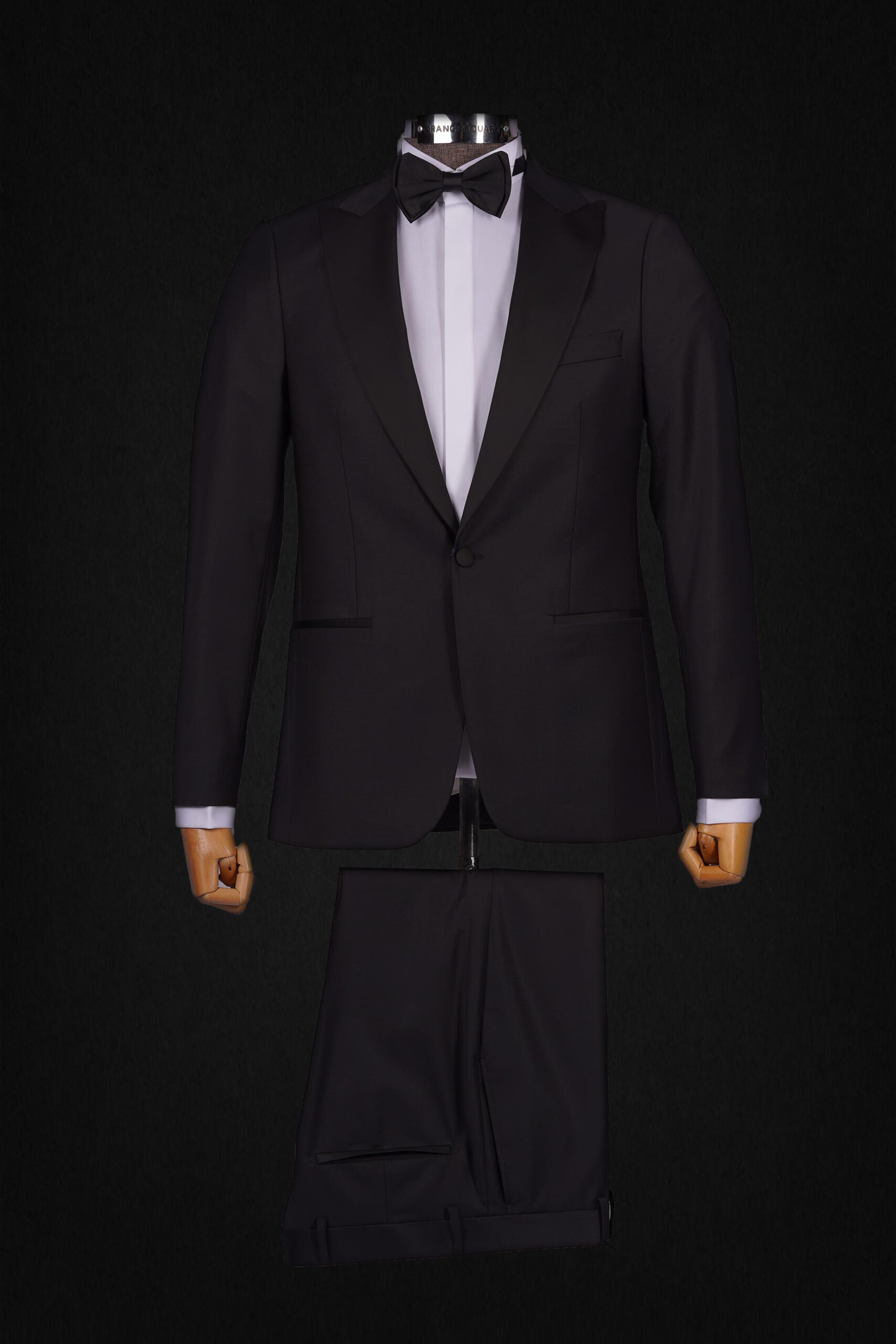 BLACK TUXEDO SUIT