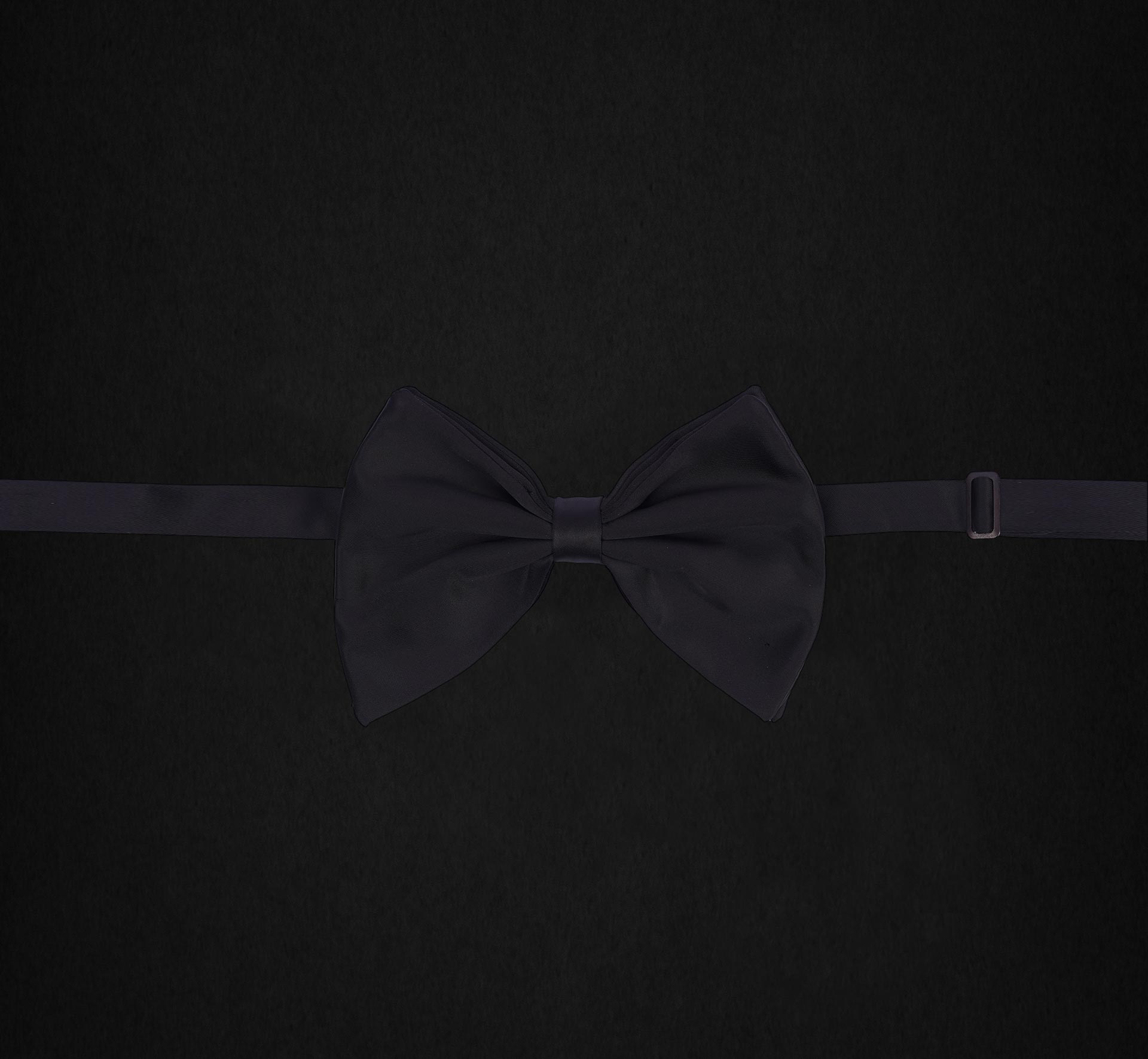 LARGE BLACK BUTTERFLY BOWTIE