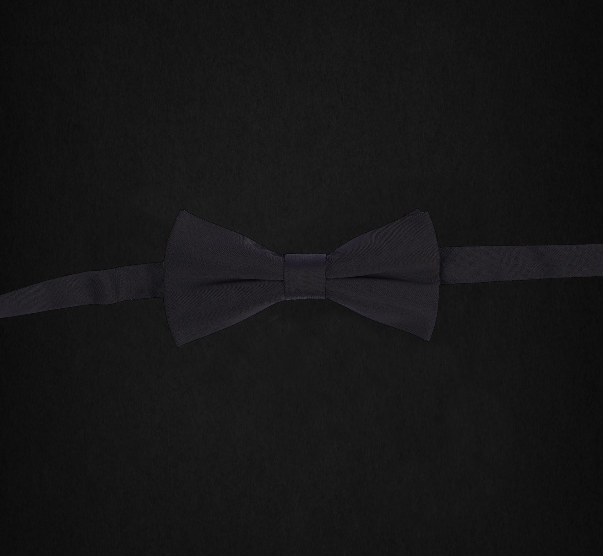 BLACK SATIN BOWTIE