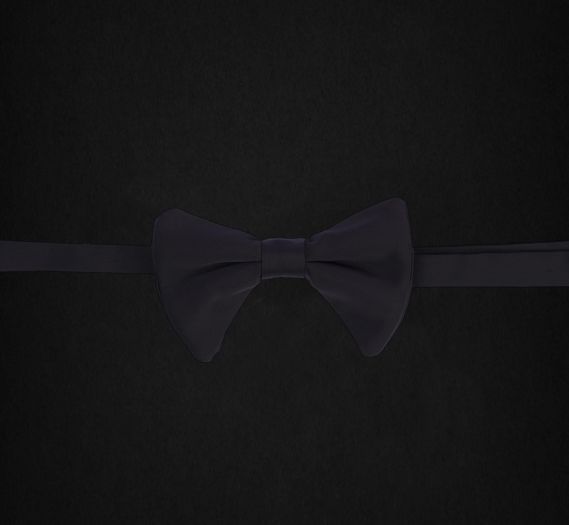 BLACK SATIN BOWTIE