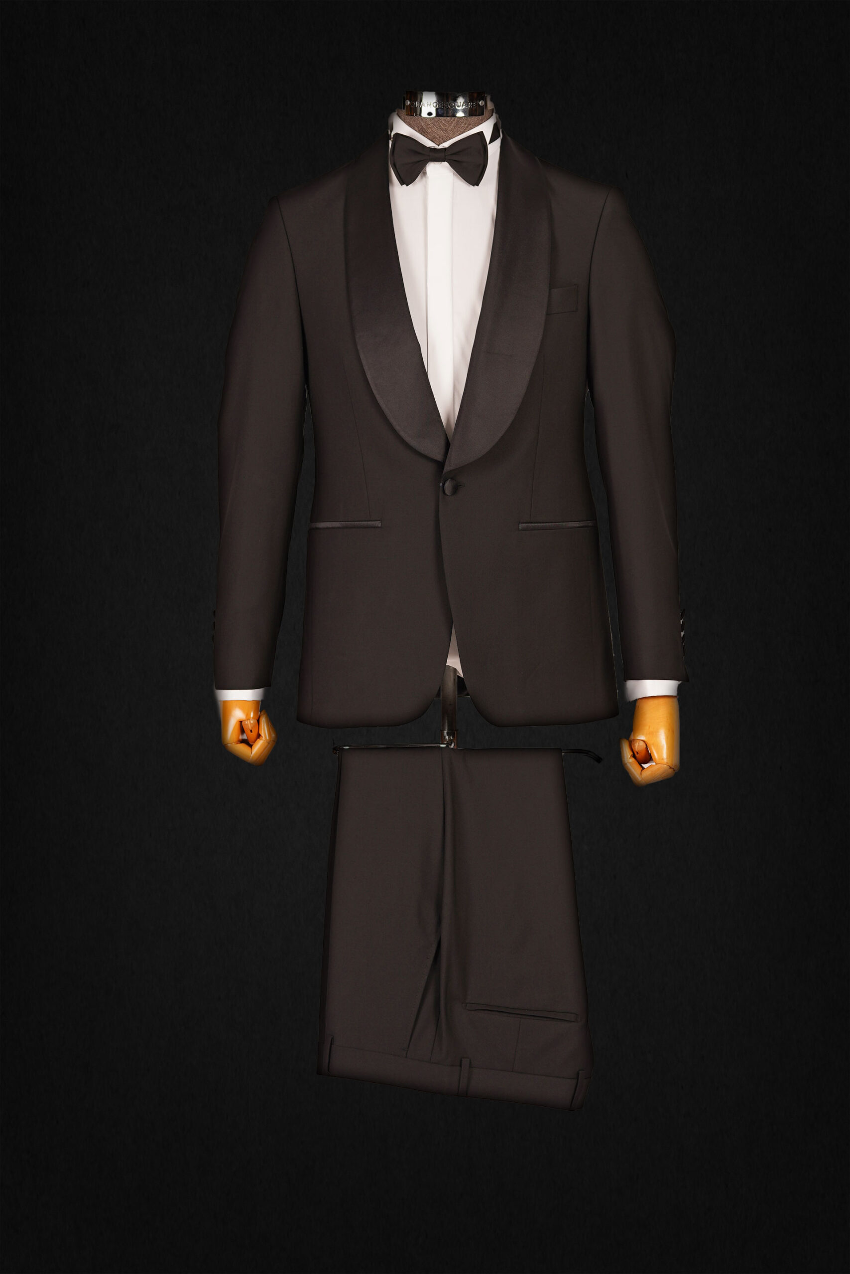 BLACK TUXEDO SUIT